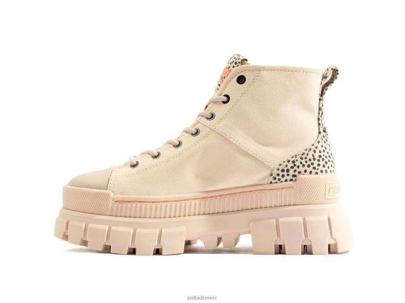 REVOLT SAFARI Palladium Women F820R274 Boots SAND