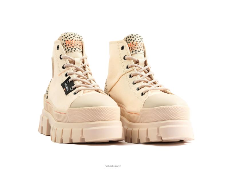 REVOLT SAFARI Palladium Women F820R274 Boots SAND