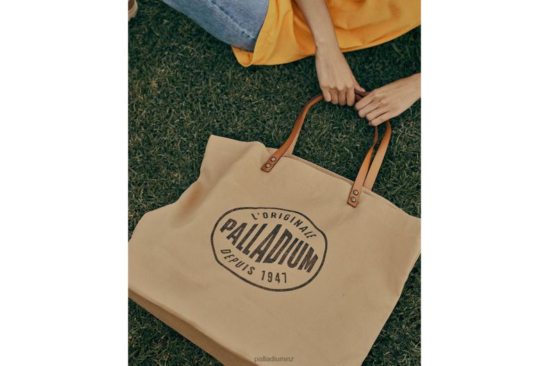 ROUND LOGO TOTE BAG Palladium Unisex F820R326 Bags CAMEL
