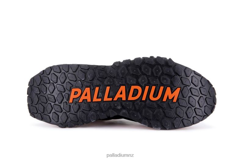 TROOP RUNNER Palladium Unisex F820R172 Shoes DUFFEL BAG/BLACK